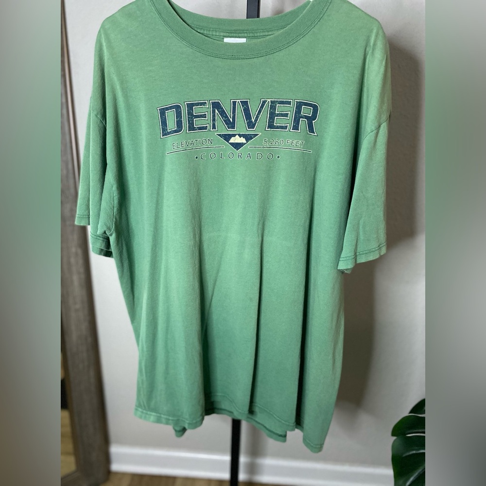 Denver Colorado Graphic Tee